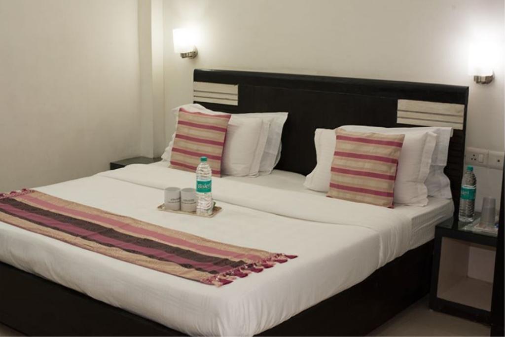 Aura Suites คูร์เคาน์ ภายนอก รูปภาพ