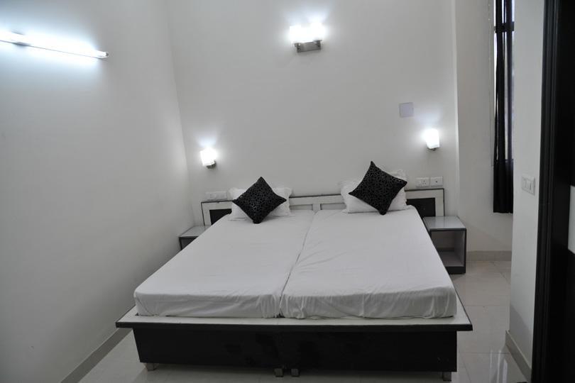 Aura Suites คูร์เคาน์ ภายนอก รูปภาพ